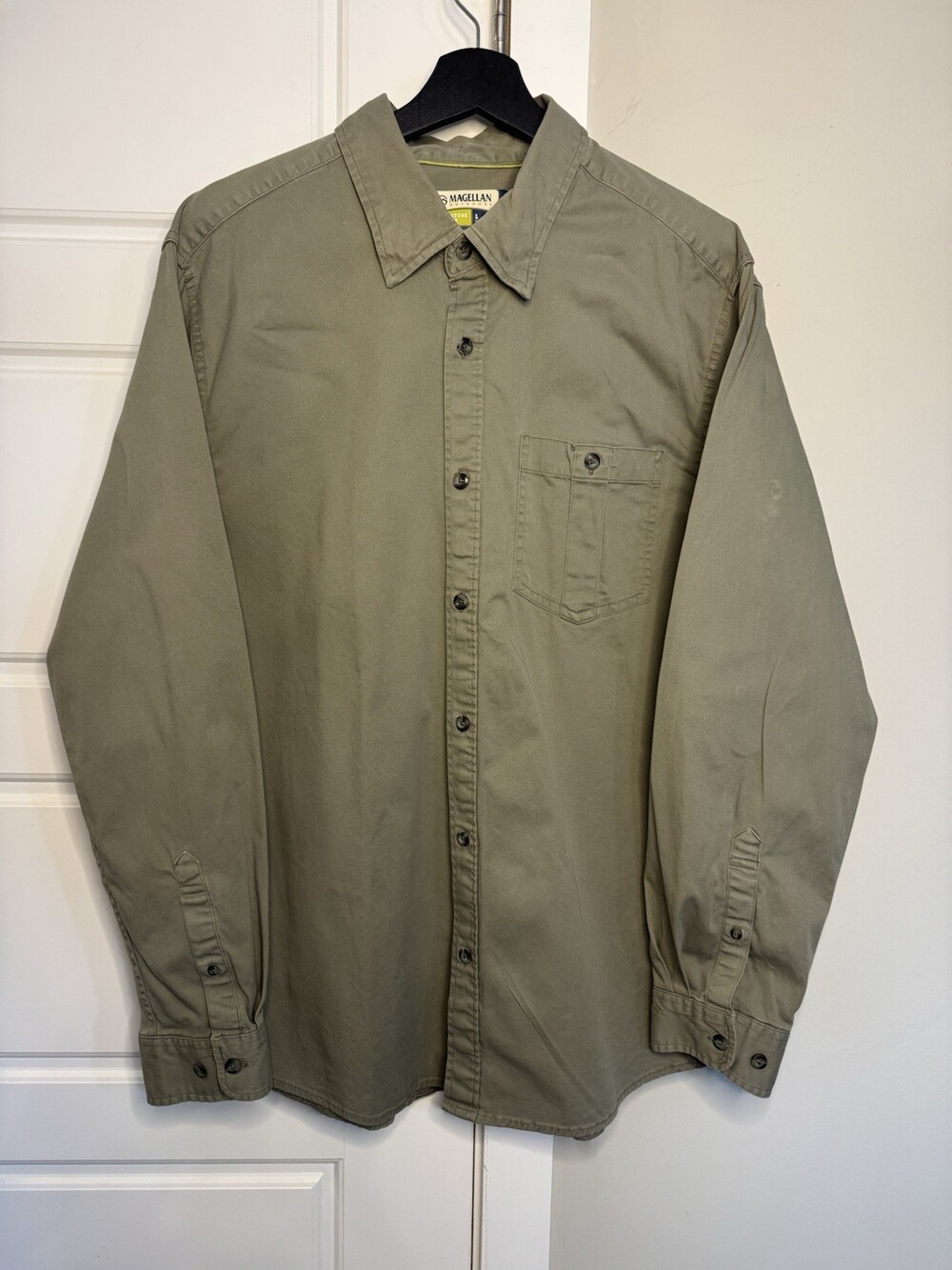 Magellan Outdoors Adventure Gear Mag Flex Mens L Olive Loose Fit Stretch Pockets